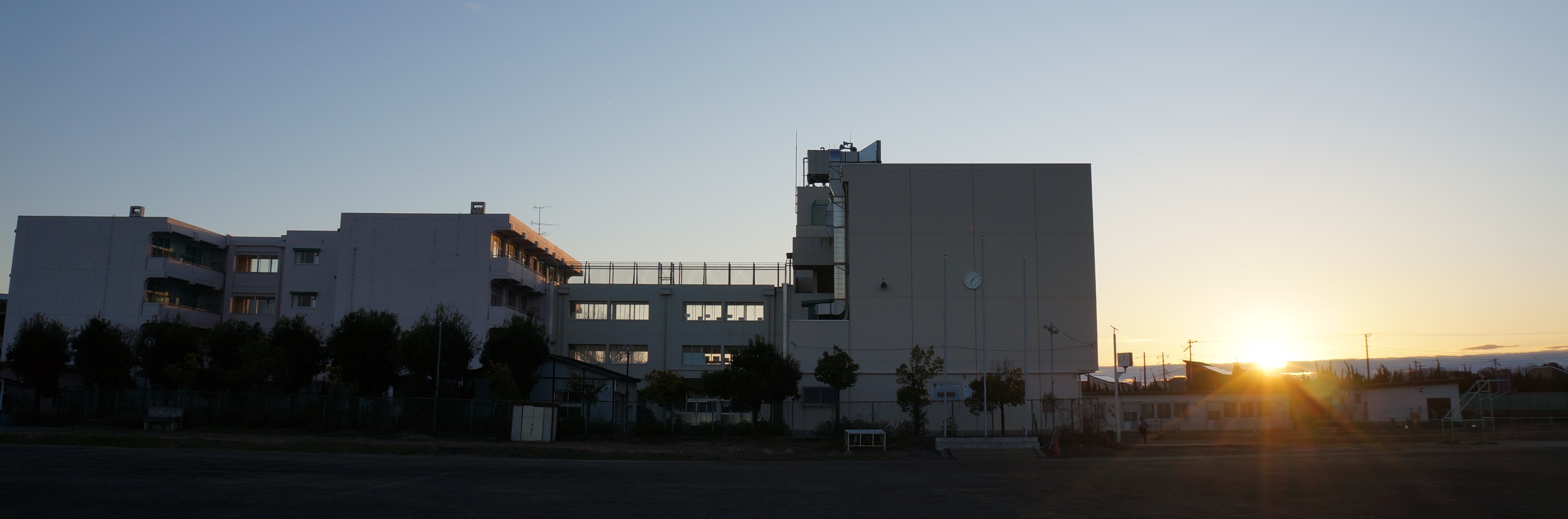 幸手市立西中学校 自己実現を目指し 心豊かな人